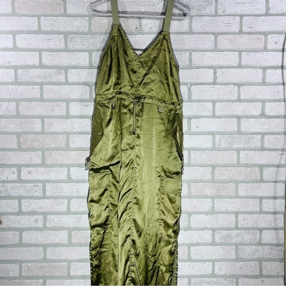 Anthropologie Love the Label Silky Utility Midi Dress in Moss Size S - Picture 4 of 14